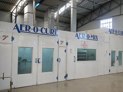 State of the art AERO CURE spray booths, what a dust free environment